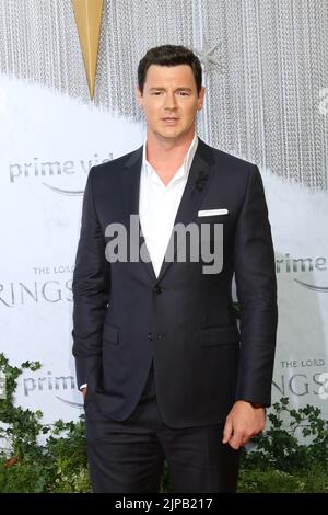 Benjamin Walker bei der Premiere von „der Herr der Ringe: Die Ringe der Macht“ in den Culver Studios am 15. August 2022 in Culver City, CA (Foto: Katrina Jordan/Sipa USA) Stockfoto