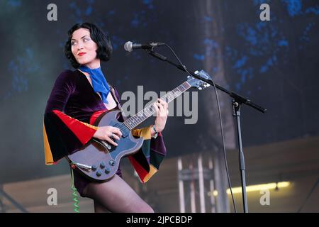 Rosalie Cunningham tritt bei der Cropredy Convention von Fairport auf. Banbury, Großbritannien. 13. August 2022 Stockfoto