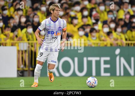 Kashiwa, Chiba, Japan. 14. August 2022. Sho Sasaki von Sanfrecce Hiroshima beim Ligaspiel 2022 J1 zwischen Kashiwa Reysol und Sanfrecce Hiroshima im Sankyo Frontier Kashiwa Stadium Hitachidai in Kashiwa, Chiba, Japan, 14. August 2022. Quelle: AFLO/Alamy Live News Stockfoto