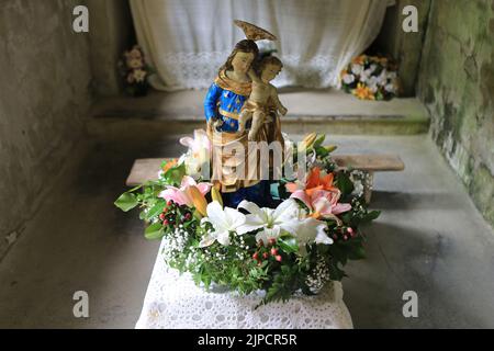 Vierge à l’Enfant. Statue. Assomption. Sainte-Chapelle. Eglise Notre-Dame de la Gorge. Les Contamines-Montajoie. Haute-Savoie. Auvergne-Rhône-Alpes. F Stockfoto