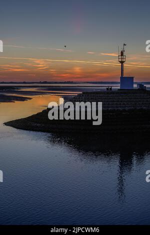 Lever de Soleil dans la baie de Somme à Saint Valery sur Somme. Picardie Stockfoto