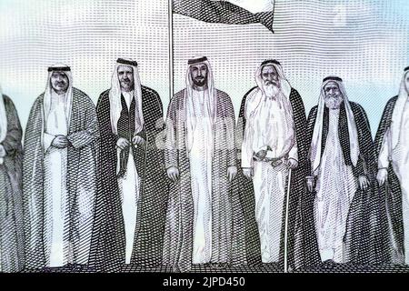 Die sieben Gründerväter der Vereinigten Arabischen Emirate mit Flagge nach der Unterzeichnung des Gewerkschaftsdokuments von der Vorderseite des neuen Polymer-Gedenkens aus Stockfoto