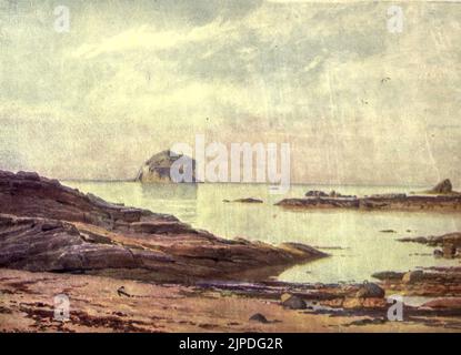 Der Bass Rock – Ein ruhiger Abend, gemalt von Sutton Palmer aus dem Buch „Bonnie Scotland“, beschrieben von A. R. Hope Moncrieff, herausgegeben von A & C Black, London. 1912 Stockfoto