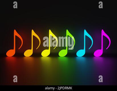 Leuchtende Neon-Noten von Regenbogenfarben auf schwarzem glänzenden Hintergrund platziert. Konzept der Party, Feier. Reflektion auf dem Boden und dem Rückenteil. C Stockfoto