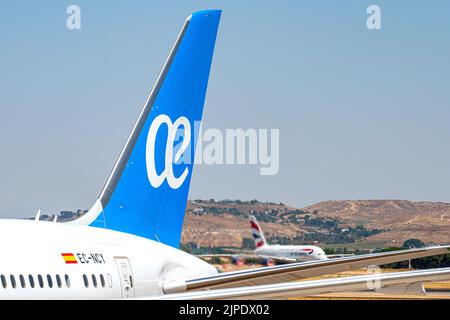 Logo von Air Europa im Heck eines Flugzeugs in einem Transportgebäude Stockfoto