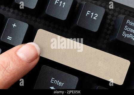 Abstract Programmer Antivirencodes Eingeben, Debug-Codes Erneut Eingeben, Neues Lernen, Chatten Browsing-Aktivitäten, Informationsbeschaffung, Computer Stockfoto