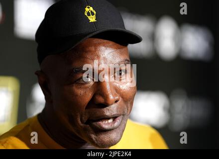 Evander Holyfield während einer Pressekonferenz im Shangri-La Hotel in Jeddah, Saudi-Arabien. Bilddatum: Mittwoch, 17. August 2022. Stockfoto