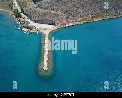 ARGOLIDA GRIECHENLAND CARATHONA STRAND IN NAFPLIO Stockfoto