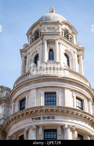 Die OWO. Old war Office Building, London Umgestaltung zu einem Luxushotel & Residenz betrieben von Raffles. Großes neobarockes Gebäude Stockfoto