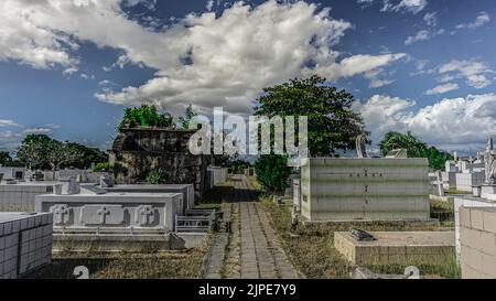 Schöne und dramatische Fotos vom Friedhof von Liberia in Guanacaste, Costa Rica. Stockfoto