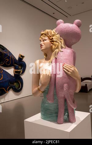 „Pink Panther“-Porzellanskulptur von Jeff Koons im Museum of Modern Art, NYC 2022 Stockfoto