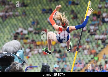 München, Deutschland. 17.. August 2022. 17,8.2022, München, Olympiastadion, Europameisterschaft München 2022: Leichtathletik, Margot Chevrier (Frankreich) beim Damen-Stabhochsprung-Finale (Sven Beyrich/SPP-JP) Quelle: SPP Sport Pressefoto. /Alamy Live News Stockfoto