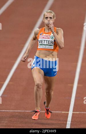 MÜNCHEN, DEUTSCHLAND - 17. AUGUST: Anouk Vetter aus den Niederlanden startet beim Frauen-Heptathlon 200m bei den Europameisterschaften München 2022 im Olympiastadion am 17. August 2022 in München (Foto: Andy Astfalck/BSR Agency) Stockfoto