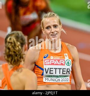 MÜNCHEN, DEUTSCHLAND - 17. AUGUST: Anouk Vetter aus den Niederlanden startet beim Frauen-Heptathlon 200m bei den Europameisterschaften München 2022 im Olympiastadion am 17. August 2022 in München (Foto: Andy Astfalck/BSR Agency) Stockfoto