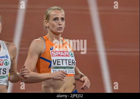 MÜNCHEN, DEUTSCHLAND - 17. AUGUST: Anouk Vetter aus den Niederlanden startet beim Frauen-Heptathlon 200m bei den Europameisterschaften München 2022 im Olympiastadion am 17. August 2022 in München (Foto: Andy Astfalck/BSR Agency) Stockfoto