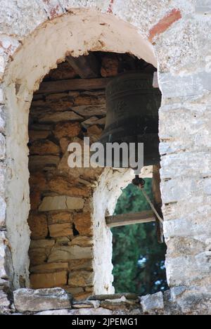 Kirche aus dem 19.. Jahrhundert der St. Athanasios in Palaiokasthon, Chalkidiki Stockfoto