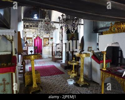 Kirche aus dem 19.. Jahrhundert der St. Athanasios in Palaiokasthon, Chalkidiki Stockfoto