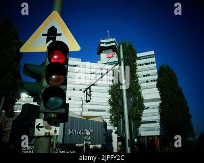 Berlin, Deutschland. 10. August 2022. Das RBB-Sendezentrum fotografiert am 10. August 2022 in Berlin Charlottenburg. © VON XAMAX Credit: XAMAX/dpa/Alamy Live News Stockfoto