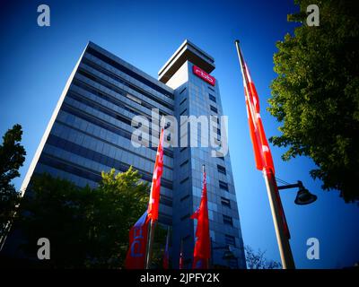 Berlin, Deutschland. 10. August 2022. Das RBB-Sendezentrum fotografiert am 10. August 2022 in Berlin Charlottenburg. © VON XAMAX Credit: XAMAX/dpa/Alamy Live News Stockfoto