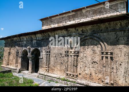 Yanashi-Kloster des Propheten Jonah in Latali, Svaneti, Georgien Stockfoto