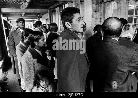 Ugandische asiatische Flüchtlinge im Gipslager Dartmoor Devon 1972 Stockfoto