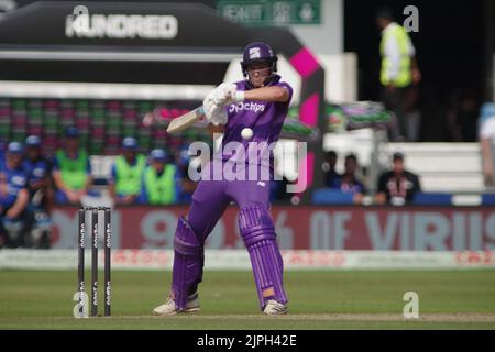 Leeds, England, 14. August 2022. Michael Pepper, der in Headingley gegen London Spirit in den Hundert Jahren für Northern Superchargers zugeschlagen war. Quelle: Colin Edwards Stockfoto