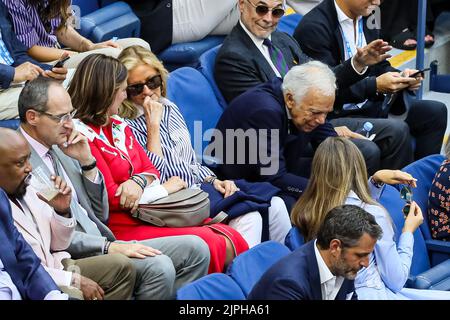 New York, USA. 08. September 2019. Ralph Lauren und seine Frau Ricky Anne Loew-Beer sehen am 08. September 2019 in New York City das Finale zwischen dem Spanier Rafael Nadal und dem Russen Daniil Medvedev im Arthur Ashe Stadium im USTA Billie Jean King National Tennis Center. Kredit: Unabhängige Fotoagentur/Alamy Live Nachrichten Stockfoto