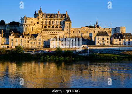 Frankreich, Indre-et-Loire (37), Amboise, Loire-Tal, das von der UNESCO zum Weltkulturerbe erklärt wurde, Schlösser im Loire-Tal, königliche Burg von Amboise Stockfoto