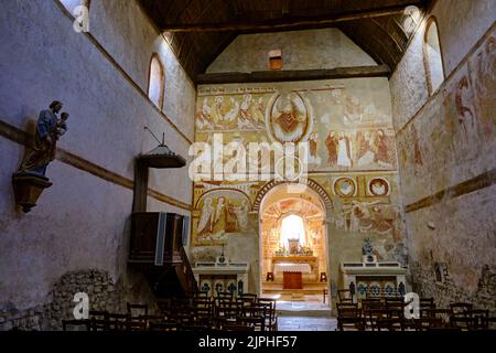 Frankreich, Indre (36), Nohant-Vic, St. Martin's Church of Vic, die eine außergewöhnliche Reihe von Fresken aus dem Anfang des zwölften Jahrhunderts beherbergt Stockfoto