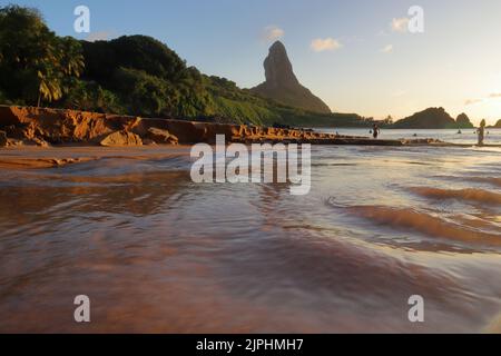 Die Kirche unserer Lieben Frau von Remedios befindet sich im Dorf der Heilmittel in Fernando de Noronha Stockfoto