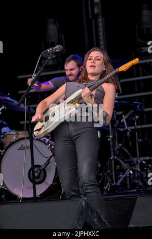 Rebecca Lovell, Larkin Poe, Edmonton Folk Music Festival, Edmonton Alberta, Kanada Stockfoto