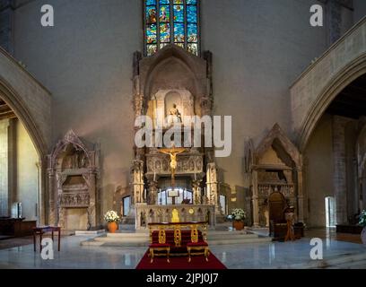 Basilica di Santa Chiara Hochaltar, Neapel Stockfoto