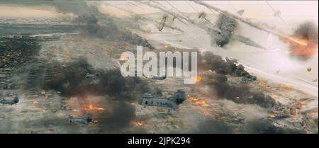 MARINE-ZUG STELLT SICH GEGEN ALIEN-INVASION, SCHLACHT IN LOS ANGELES, 2011 Stockfoto