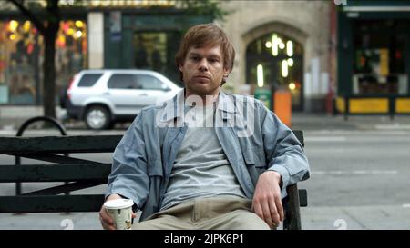 MICHAEL C. HALL, DER ÄRGER MIT GLÜCKSELIGKEIT, 2011 Stockfoto