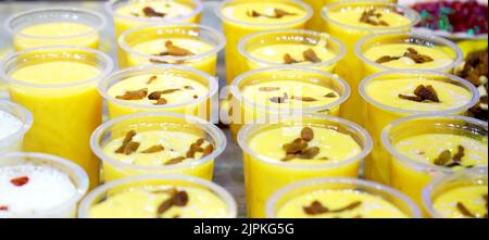 Reiner alphanumso Mango Lassi zum Verkauf Stockfoto