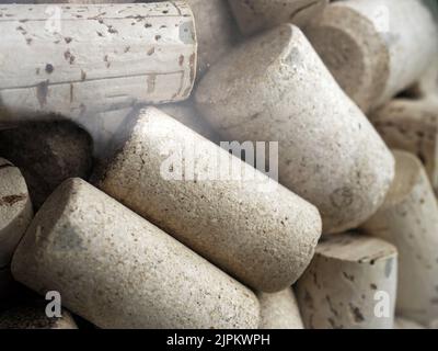 Viele Weinflasche Korken im Glas Detail Stockfoto