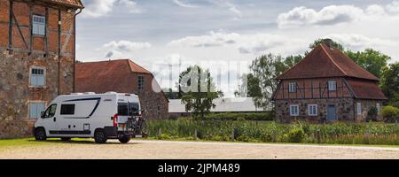Schloss gut Wotersen in Roseburg Schleswig-Holstein in Deutschland als Filmset für einige deutsche Filme verwendet Stockfoto
