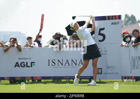 Jakarta, Indonesien. 19. August 2022. Aug 19, 2022-Jagerta, Indonesien-Shibuno Hinako von Japan Aktion in der Halle 5. während eines 2022 Simone Asia Pacific Cup Tages 2 im Pondok Indah Golf Cours in Jakarta, Indonesien. (Bild: © JJ Jung via ZUMA Press Wire) Stockfoto