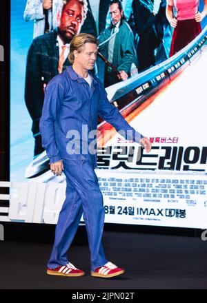 19 Aug 2022 - Seoul, Südkorea : Darsteller Brad Pitt posiert während einer Pressekonferenz, um für den Film 'Bullet Train' am 19. August 2022 in Seoul, Südkorea, zu werben. Der Film wird am 24. August in Südkorea erscheinen. (Foto von Lee Young-ho/Sipa USA) Stockfoto