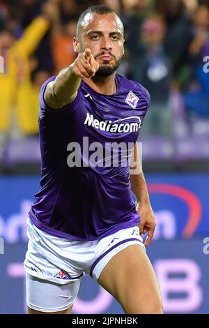 Arthur Cabral (ACF Fiorentina) feiert, nachdem er während des Fußballspiels ACF Fiorentina gegen den FC Twente, UEFA Conference League, in Florenz, Italien, im August 18 2022, ein Tor erzielt hat Stockfoto