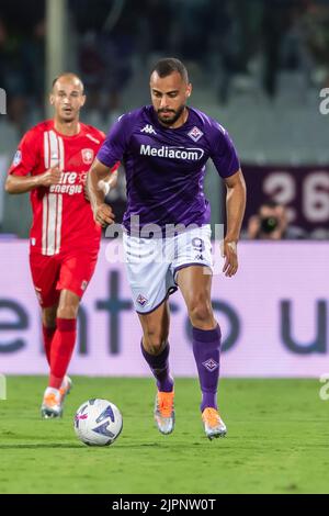 Arthur Cabral (Fiorentina) während des UEFA Conference League-Spiels zwischen Fiorentina 2-1 Twente im Artemio Franchi-Stadion am 18. August 2022 in Florenz, Italien. Quelle: Maurizio Borsari/AFLO/Alamy Live News Stockfoto