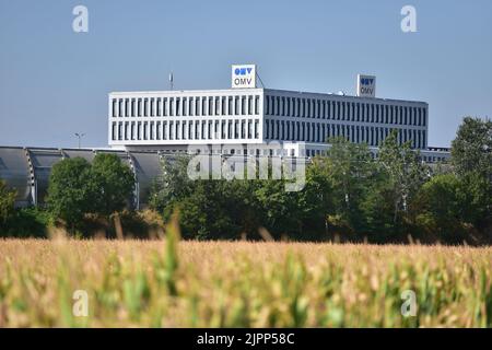 Raffinerie der OMV in Schwechat, Niederösterreich - OMV Raffinerie in Schwechat, Niederösterreich Stockfoto