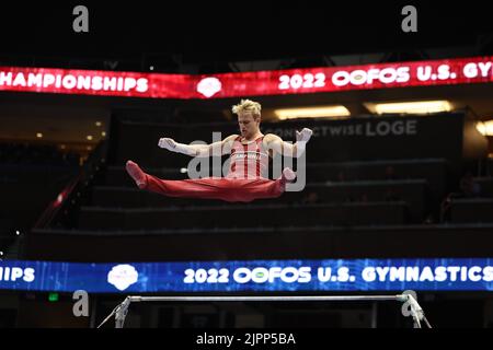 18. August 2022: Colt Walker aus Stanford tritt bei den Vorkämpfen der Männer bei der U.S. Gymnastics Championship 2022 an. Die Veranstaltung findet in der Amalie Arena in Tampa, FL, statt. Melissa J. Perenson/CSM Stockfoto