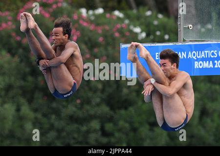 Rom, . 19. August 2022. Andreas Sargent Larsen, Eduard Gugiu Timbretti während der Schwimmeuropameisterschaften in Rom 2022. Rom 19.. August 2022 Photographer01 Kredit: Unabhängige Fotoagentur/Alamy Live Nachrichten Stockfoto