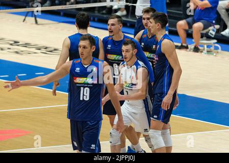 Bologna, Italien. 20.. Juli 2022. Volley Nations League 2022 - die Finals - Italien gegen Niederlande Stockfoto