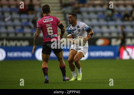 Wigan, Großbritannien. 19. August 2022. ***Tony Gigot aus Toulouse während des Super League-Spiels zwischen Wigan und Toulouse im DW Stadium, Wigan, England, am 19. August 2022. Foto von Simon Hall. Nur zur redaktionellen Verwendung, Lizenz für kommerzielle Nutzung erforderlich. Keine Verwendung bei Wetten, Spielen oder Veröffentlichungen einzelner Clubs/Vereine/Spieler. Kredit: UK Sports Pics Ltd/Alamy Live Nachrichten Stockfoto