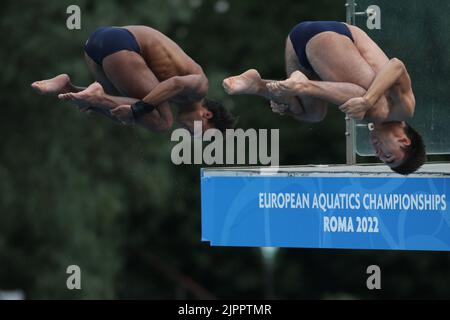 Rom, Italien. 19. August 2022. Rom, Italien 19.08.2022: Larsen Andreas - Timbretti Eduard Italien Team während des Männer-Synchronized-Platform-Finales in der Schwimmmeisterschaft in len European Aquatics in Rom 2022 in Foro Italico. Kredit: Unabhängige Fotoagentur/Alamy Live Nachrichten Stockfoto