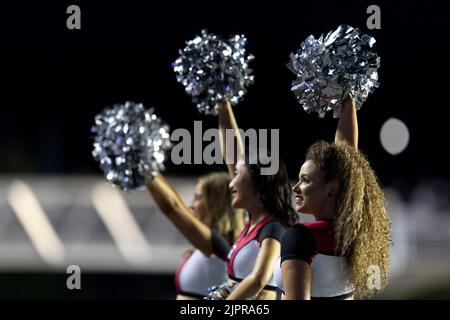 Ottawa, Kanada. 19. August 2022. Cheerleader in der Edmonton Elks in Ottawa Redblacks regulären Saison Canadian Football (CFL) Spiel im TD Place Stadium in Ottawa gespielt. Quelle: Sean Burges/Alamy Live News Stockfoto