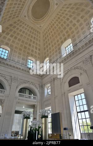 Die majestätische Bar Le Dome im Hotel-Dieu Intercontinental, Lyon FR Stockfoto