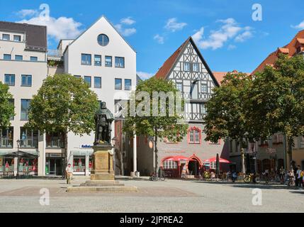 Markt mit Hanfried-Denkmal und Stadtmuseum, Marktplatz, Jena, Thüringen, Deutschland Stockfoto